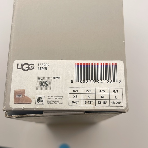 UGG Infant Booties in Pink XS (0-6 months) - Picture 4 of 4